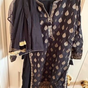 J. Elegant Black and Gold Kids Casual Dress